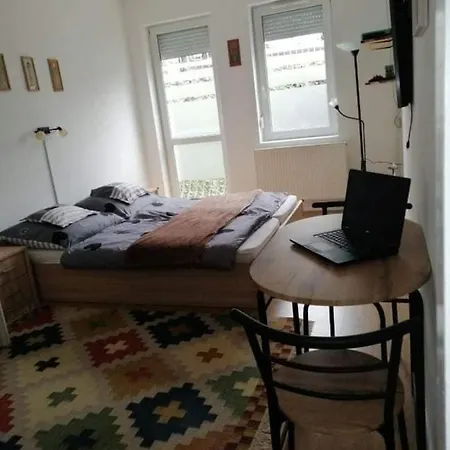 Apartmán Barnapartman